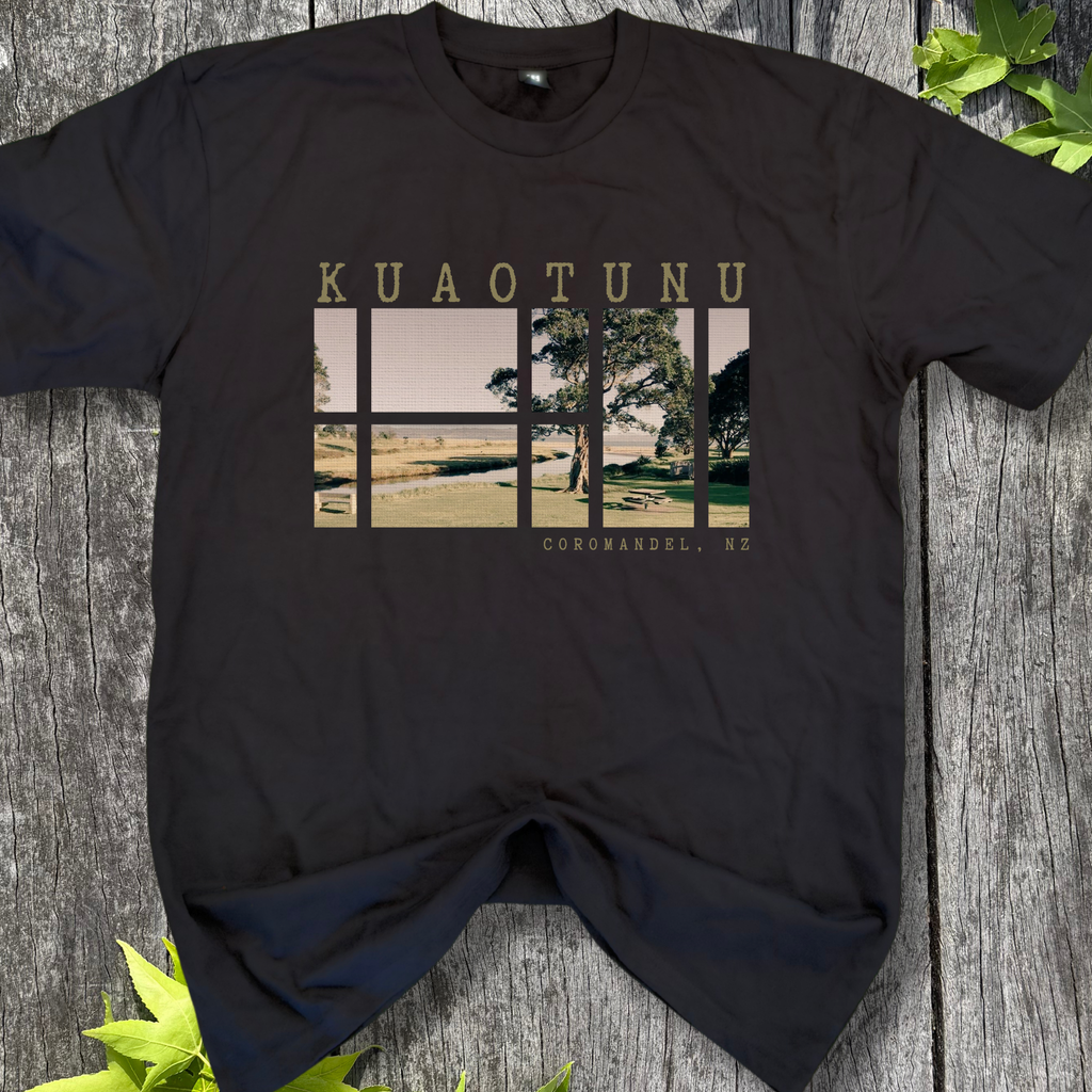 Kuaotunu Collage | Pōhutukawa Tree - Adults Fits